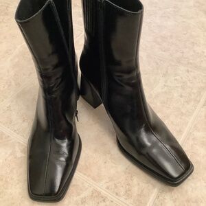 Anthropologie Jeffrey Campbell black leather Chelsea boot sz 10